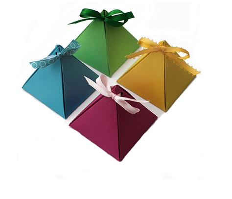 colorful-pyramid-boxes