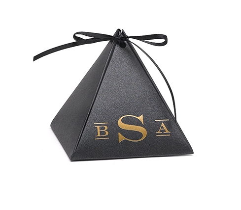 pyramid-box